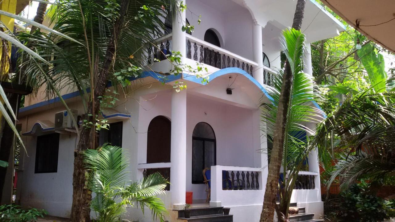 Swati Hotel Arambol Exterior photo